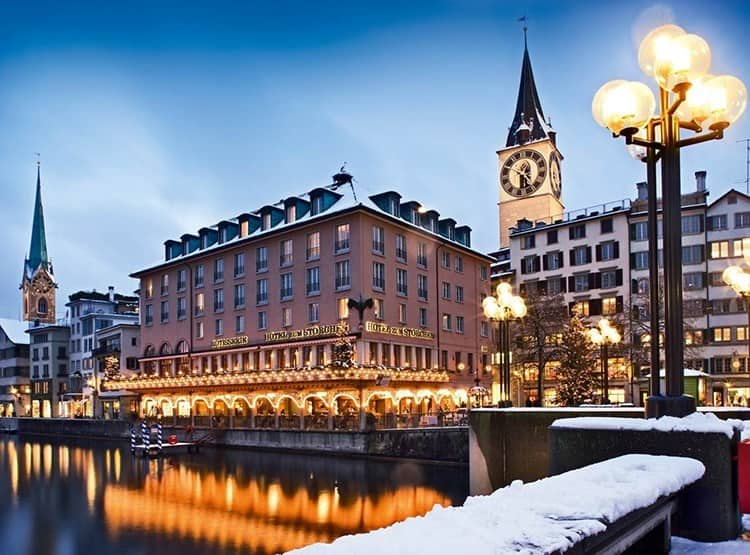 Connections - The Enchanting Christmas Markets of Switzerland