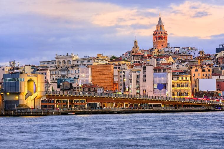 /Assets/Desktop/CruiseGallery/Thumb/gemsofsoutheasteurope_Istanbul_GalataTowerGalataBridge_ss_554343391_gallery.jpg