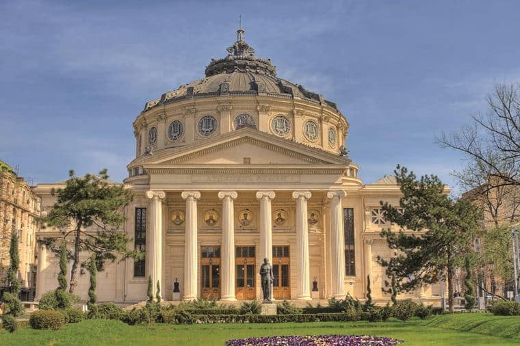 /Assets/Desktop/CruiseGallery/Thumb/gemsofsoutheasteurope_bucharest_AtheneumBuilding_11229109_gallery.jpg