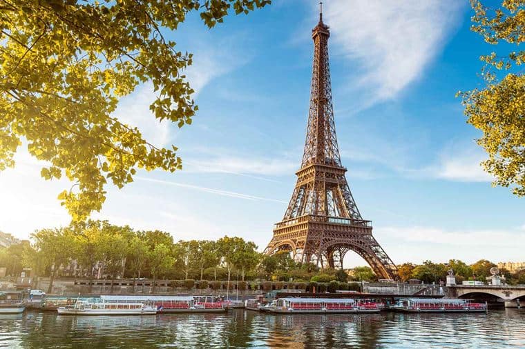 /Assets/Desktop/CruiseGallery/Thumb/parisnormandy_ss112137761_Paris_EiffelTower_gallery.jpg