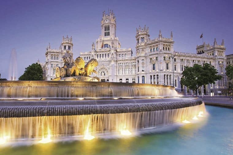 /Assets/Desktop/CruiseGallery/Thumb/portwineflamenco_ss79509625_Madrid_CibelesFtn_gallery.jpg