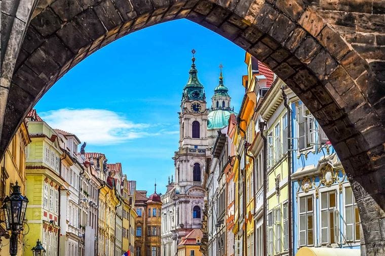 /Assets/Desktop/CruiseGallery/Thumb/theromanticdanube_CZECHREPUBLIC_PRAGUE_shutterstock_173388254_gallery.jpg